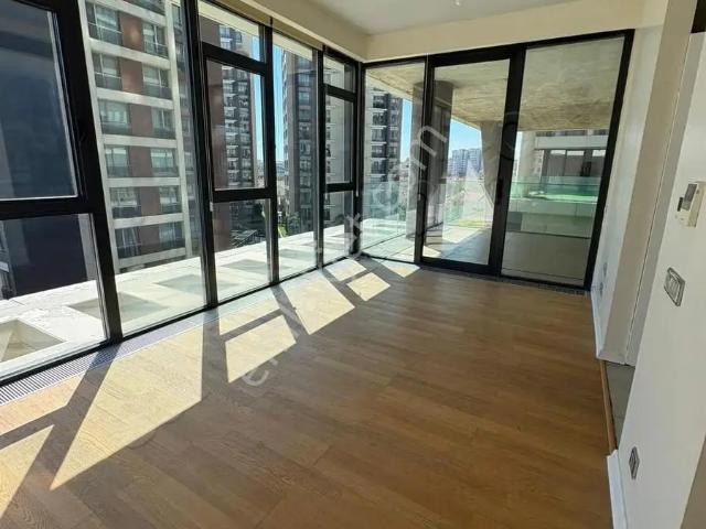 Zeytinburnu, İstanbul içerisinde kiralık mülk