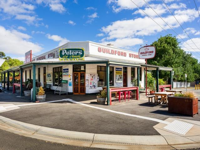 Retail for sale in Guildford, Victoria