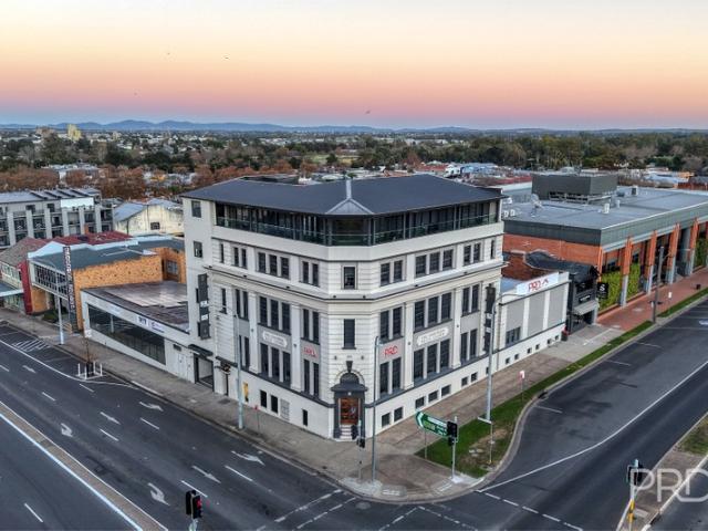 Office for rent in Tamworth