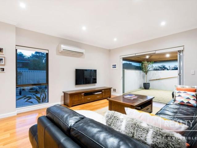 House for rent in North Beach, City of Stirling