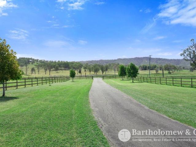 Cottage for sale in Laravale, Queensland