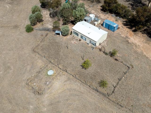 Cottage for sale in Dimboola, Victoria