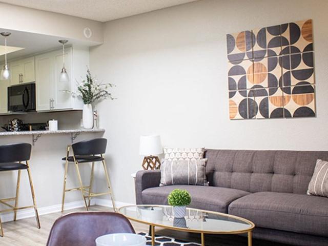 Apartment for rent in Santa Ana Triangle, Santa Ana
