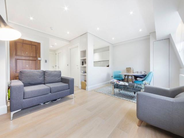 Apartment for rent in Kensal Town, Bayswater