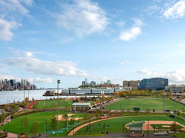 Apartment for rent in Edgewater, New Jersey