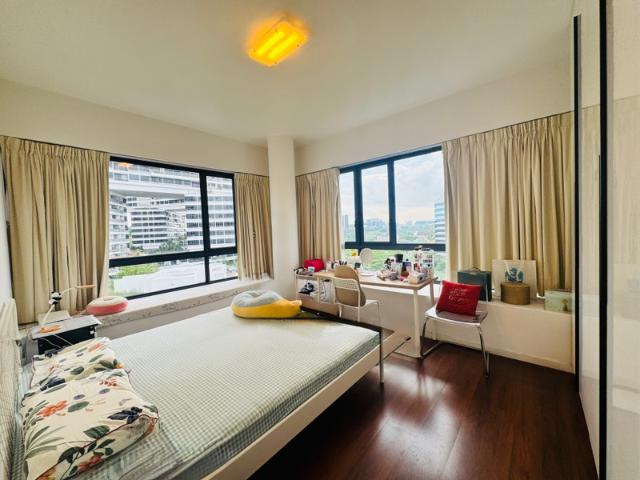 Apartment for rent in Alexandra Road