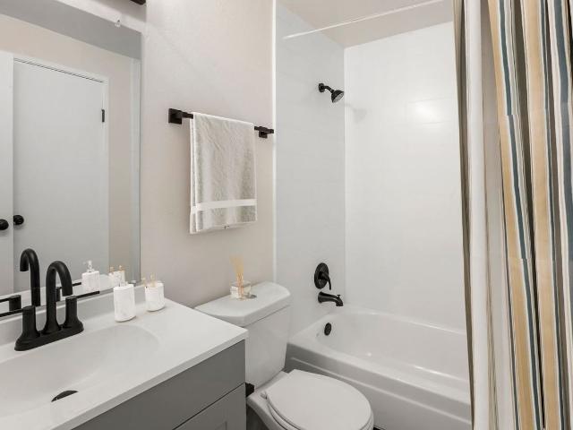 Apartment for rent in Arvada, Jefferson County
