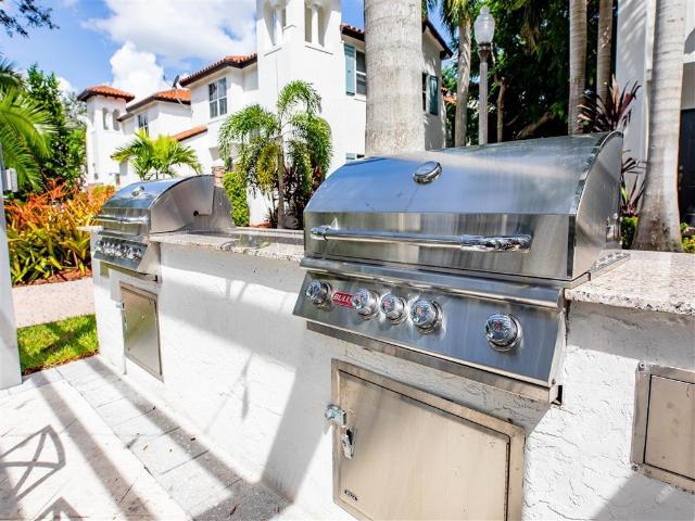 Apartment for rent in Dania, Florida