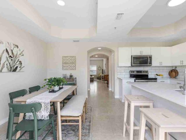 Apartment for rent in Dania, Florida