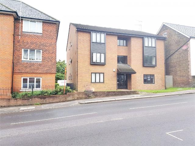 Apartment for rent in Red Hill, Surrey