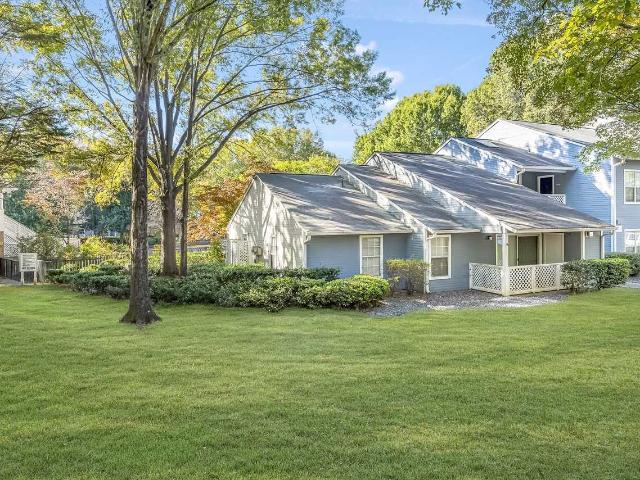 Apartment for rent in Mecklenburg, North Carolina