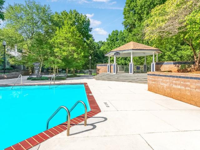 Apartment for rent in Mecklenburg, North Carolina