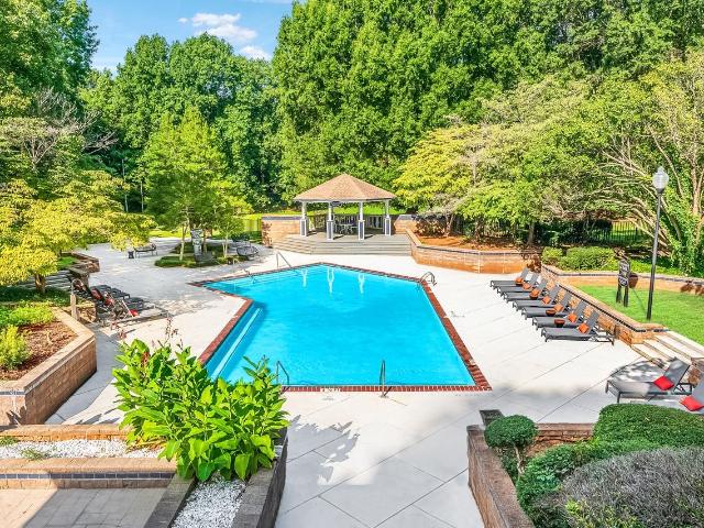 Apartment for rent in Mecklenburg, North Carolina