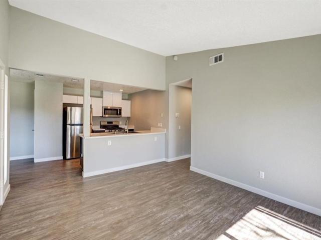 Apartment for rent in Riverside, California