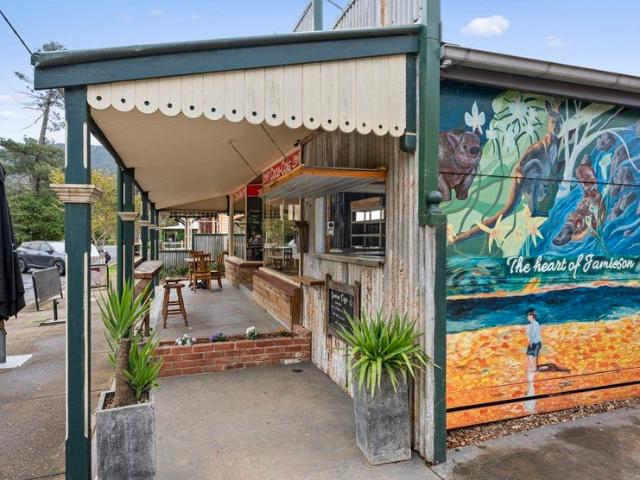 House for sale in Jamieson, Shire of Mansfield