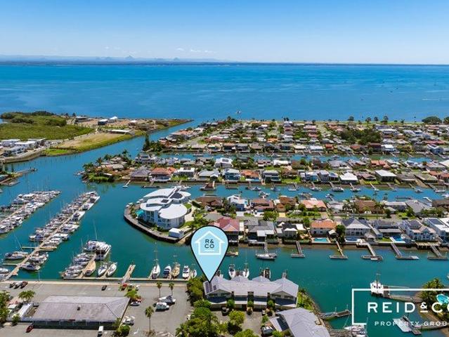 Townhouse for sale in Toombul, Queensland