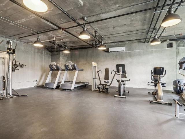 Apartment for rent in Chatsworth Neighborhood Council District, Canoga Park