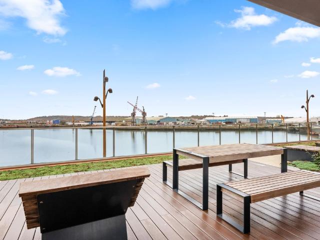 Apartment for rent in Brompton, Gillingham