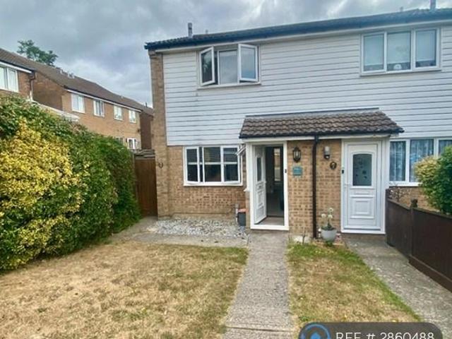 House for rent in Tilekiln, Guestling Green