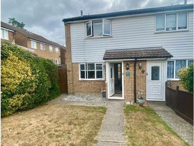 House for rent in Tilekiln, Guestling Green