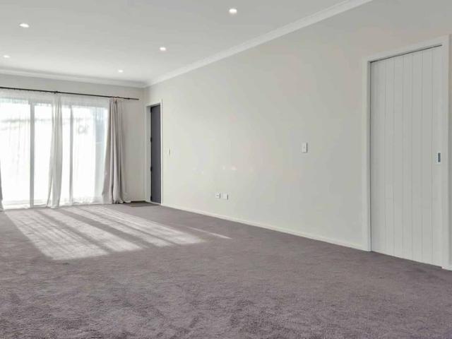 House for rent in Pauatahanui, Wellington