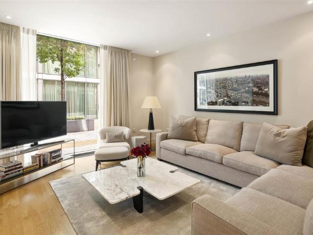 House for rent in City of Westminster, Greater London