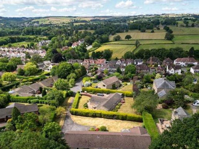 House for sale in Loundsley Green, East Midlands