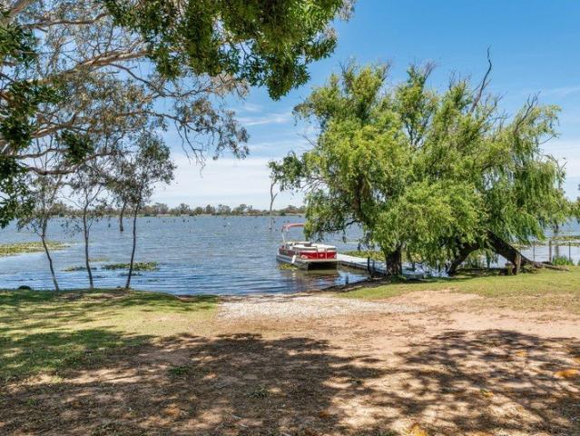 House for sale in Kirwans Bridge, Victoria
