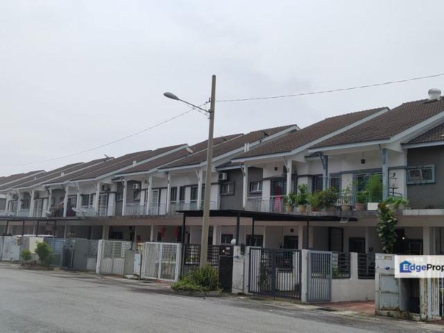 House for sale in Tanjong Sepat, Selangor