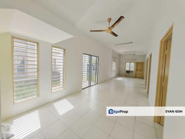 House for sale in Tanjong Sepat, Selangor