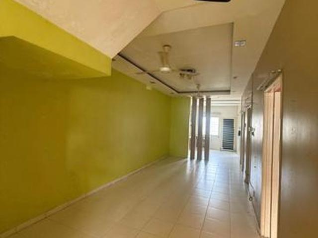 Townhouse for sale in Petaling, Subang Jaya
