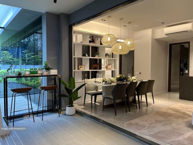 Condominium for sale in 05 South West