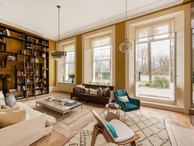 Apartment for rent in Bayswater, Greater London