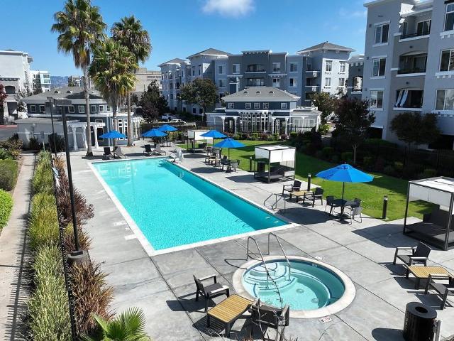 Apartment for rent in Jack London Square, Oakland