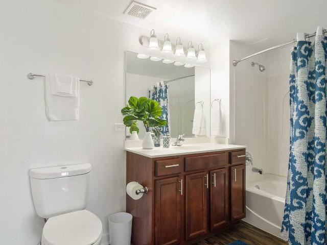 Apartment for rent in Vernon Hills, Illinois