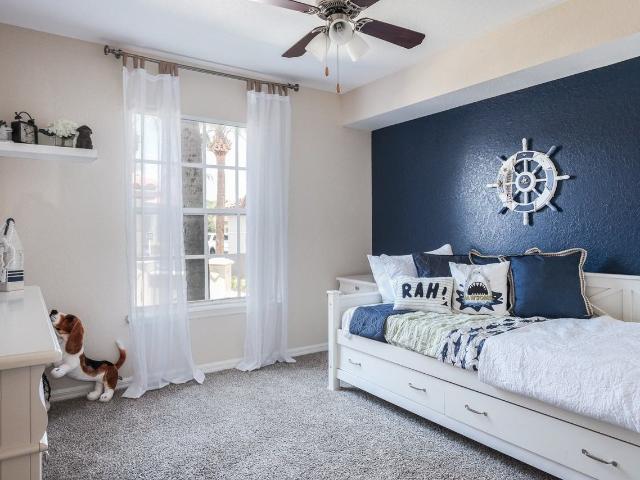 Apartment for rent in Crystal Beach, Florida