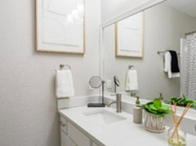 Apartment for rent in Brentwood