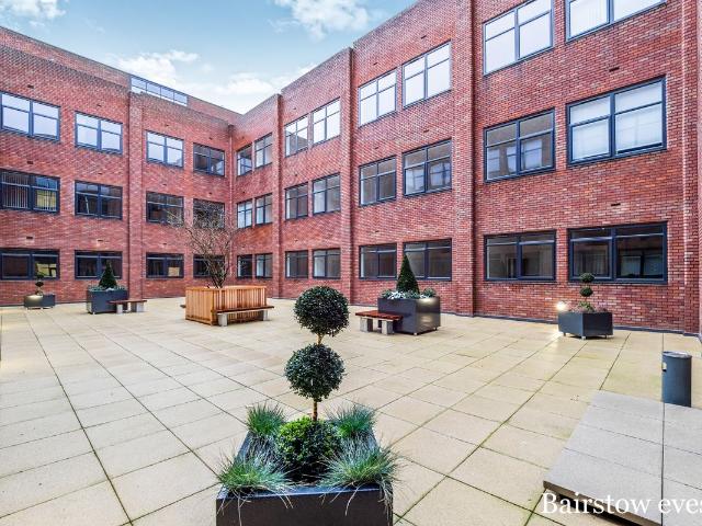 Apartment for rent in Spring Park, Luton