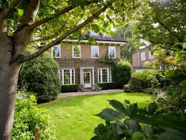 House for rent in Maida Vale, Greater London
