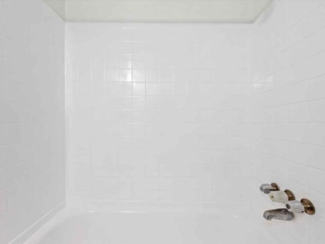 Apartment for rent in Norfolk Glen, Aurora