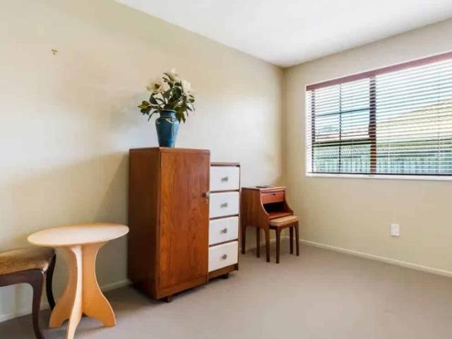 Apartment for rent in Three Kings, Oroua County