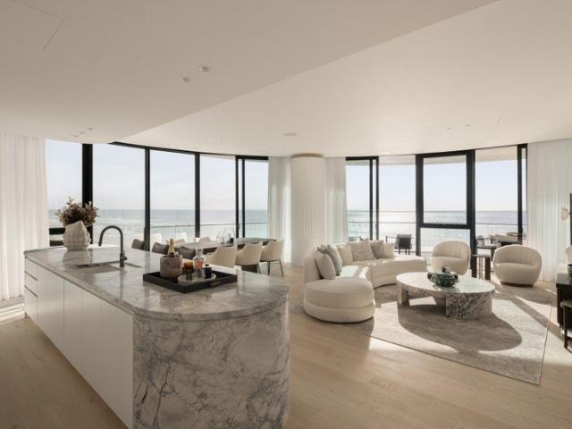 Apartment for sale in Surfers Paradise, Gold Coast City