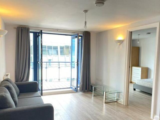 House for sale in Feckenham, City Of Bristol