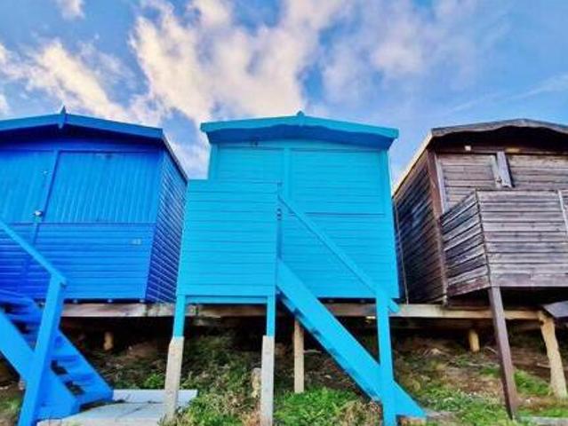 House for sale in Frinton and Walton, Dale Hill