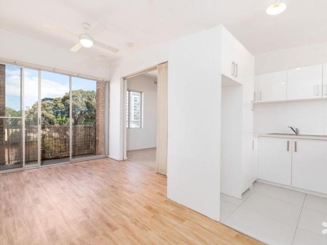 Apartment for rent in Cambridge, Western Australia