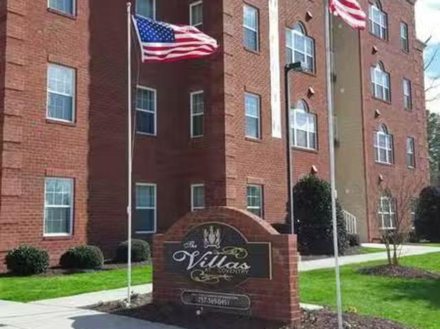 Condo for rent in Yorktown Condo for rent in Yorktown