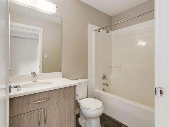 Apartment for rent in Wedgewood, Alberta