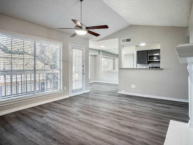 Apartment for rent in Lake Highlands, Dallas