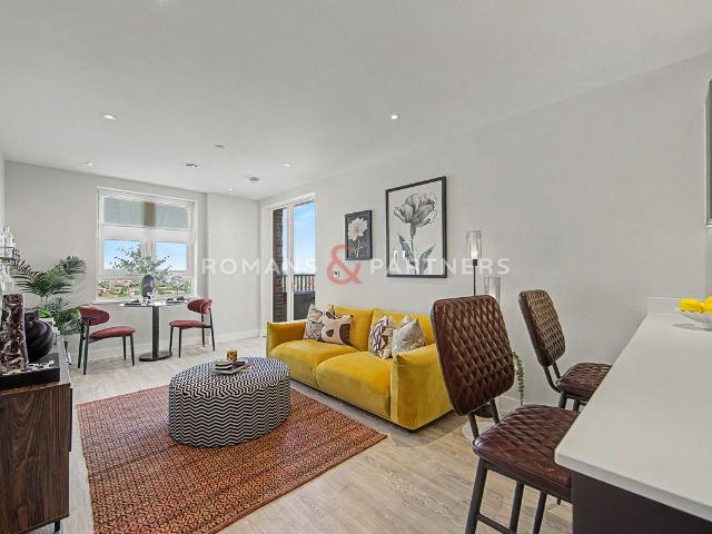 Apartment for rent in Scrattons Farm, Greater London
