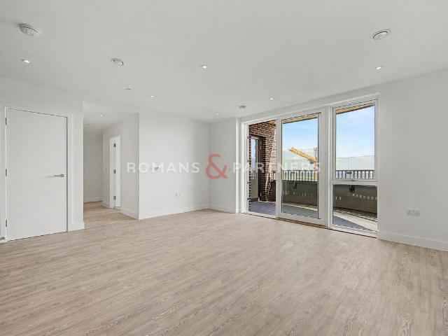 Apartment for rent in Scrattons Farm, Greater London